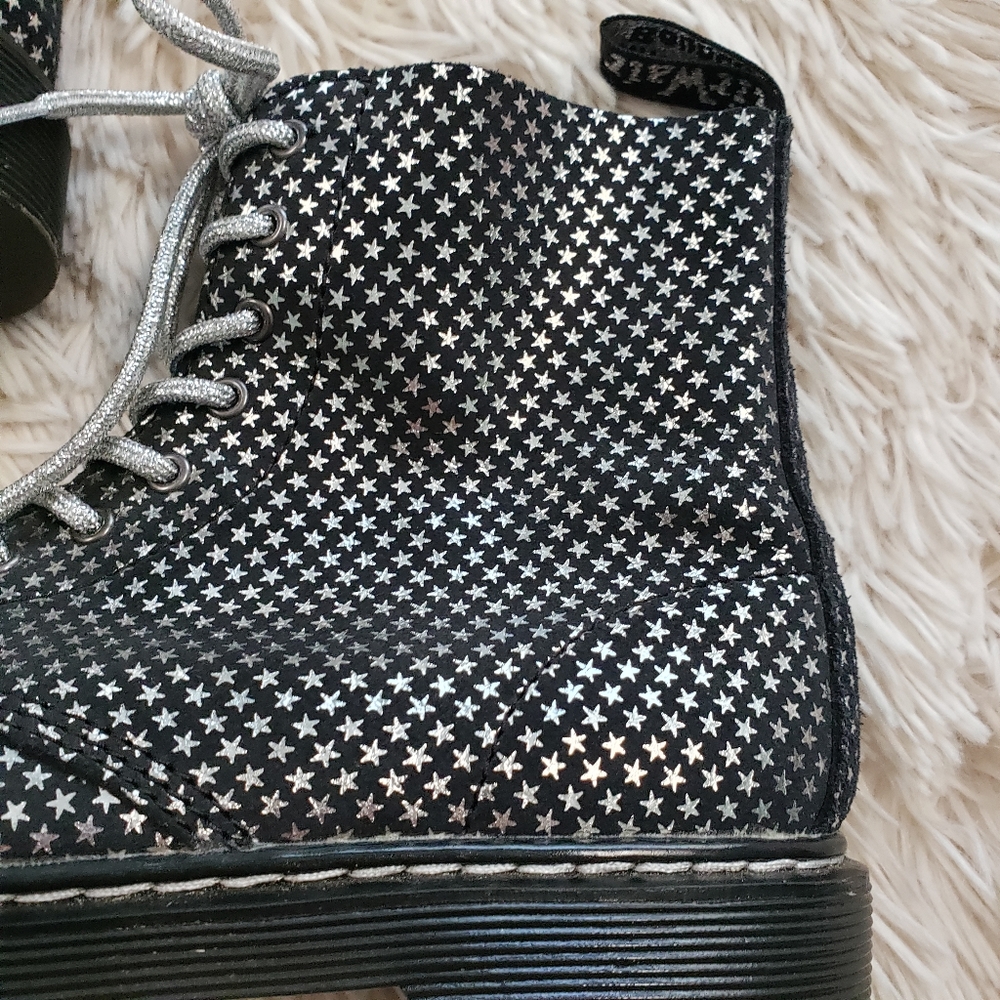 Dr. Martens new without Box size 5 Ladies  1460 Pascal Boot star boots - Picture 7 of 16